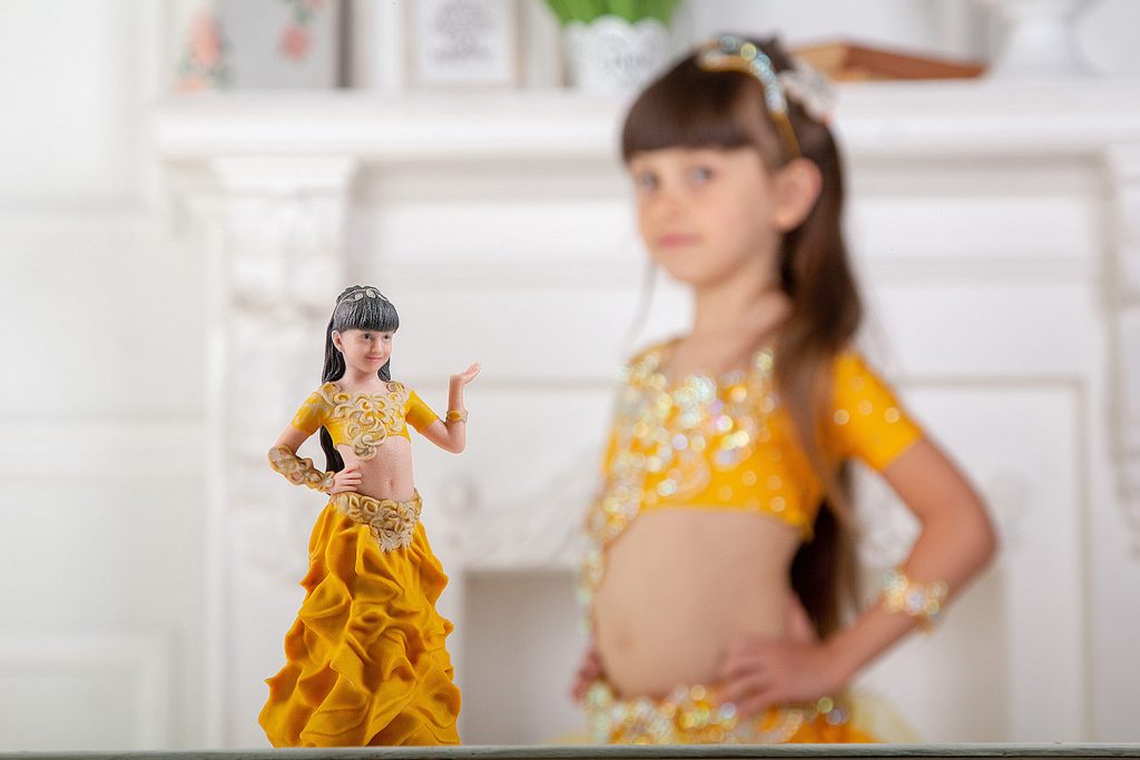 3D figure girl in a dress